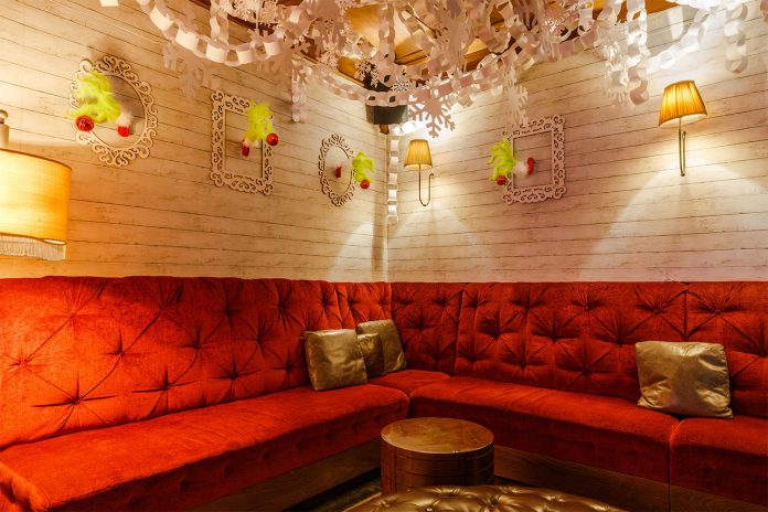 The 10 Most Festive Holiday Bars in NYC