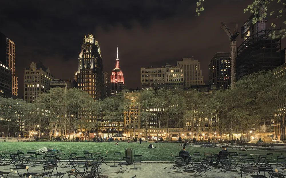 Breathtaking Photos Of New York City At Night 5